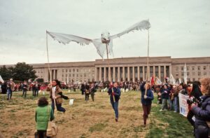 Lire la suite à propos de l’article MERCREDI 29 AVRIL – Cinéma du Réel en circulation
